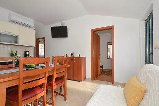 Apartment Morena Donji Okrug